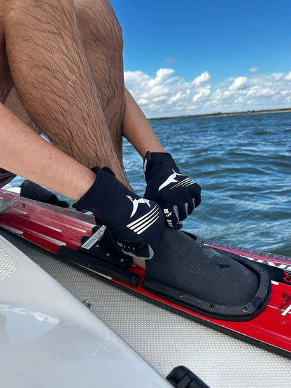 Cyclone 1.0 water sports Glove